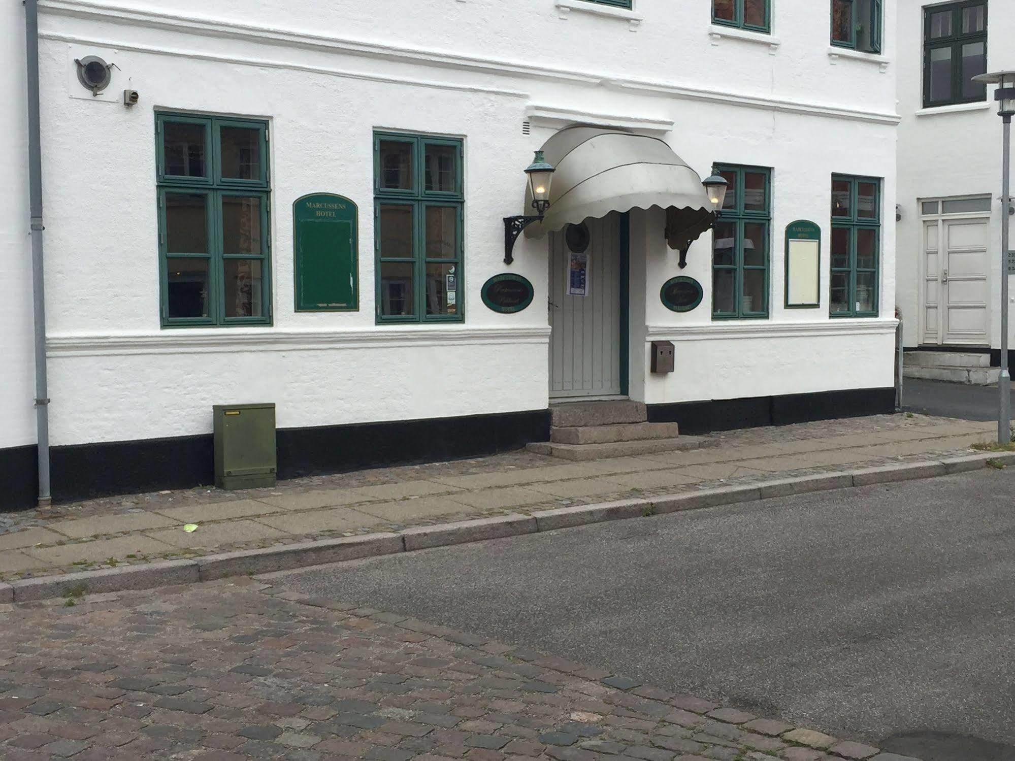Hotel Assens Esterno foto